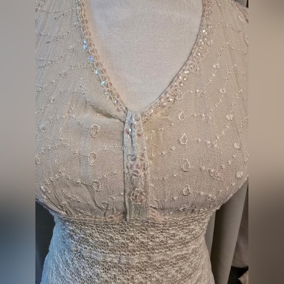 Elegant Sequin Cream Halter Dress - Picture 6 of 8